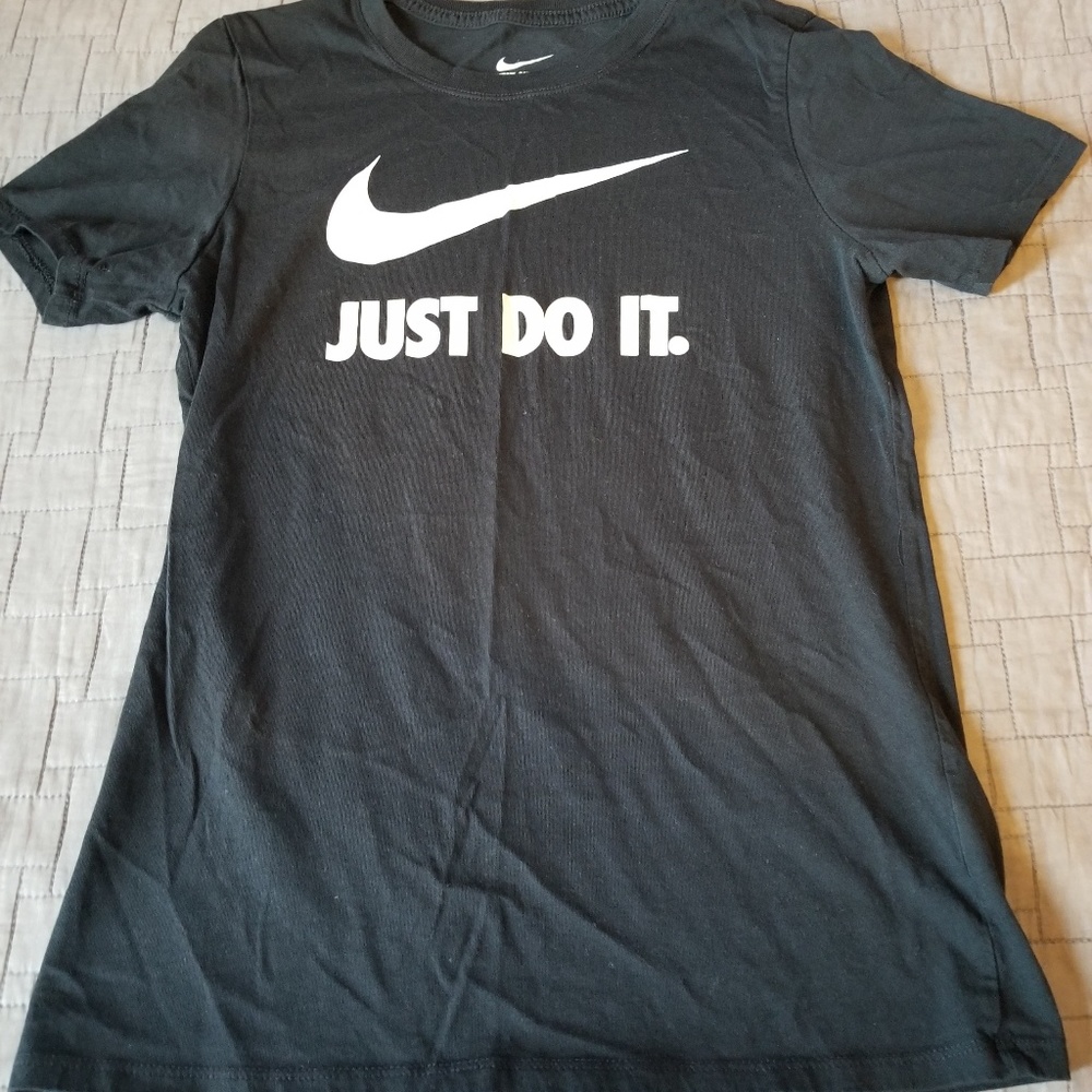 Nike shirt